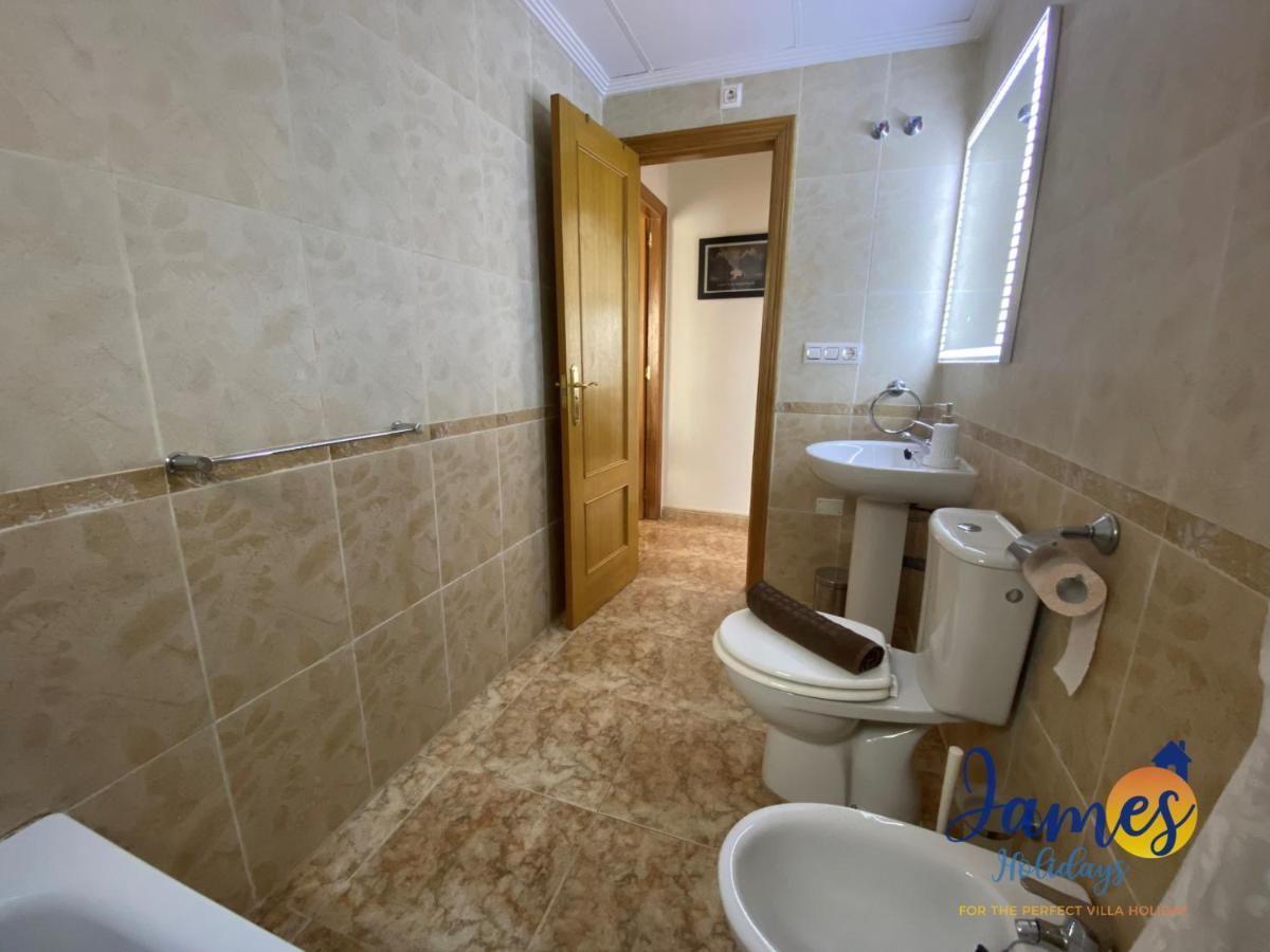 La Cinuelica, R3 1St Floor Apartment Com Pool L129 ตอร์เรเวียคา ภายนอก รูปภาพ